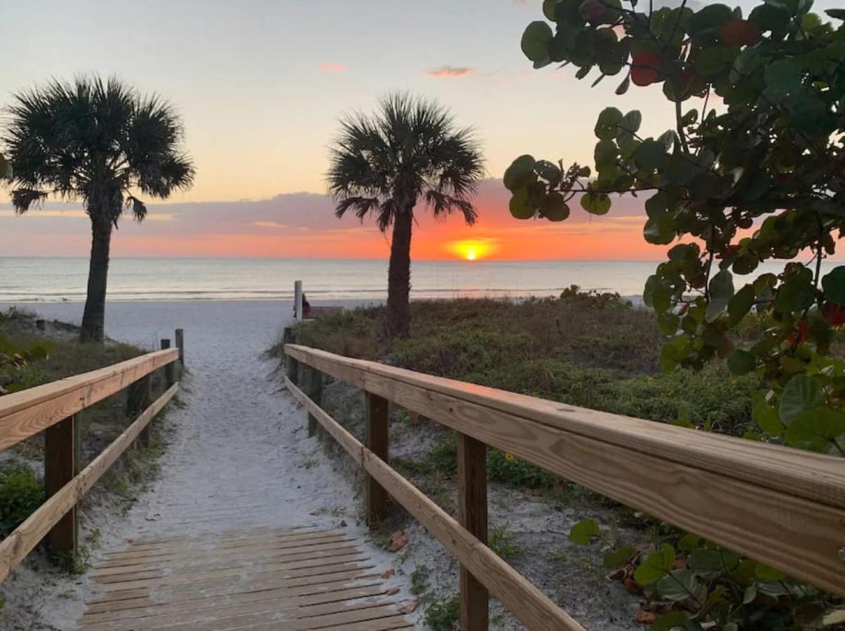 Wake Up To Ocean Views From Your Private Balcony Tampa Esterno foto